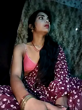 Snapshot of PRACHI-743 chatting on 10/25/25, 01:13 PRACHI-743 online show from 10/25/25, 01:13