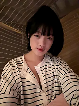 Tramy xx online show from 10/13/25, 03:39