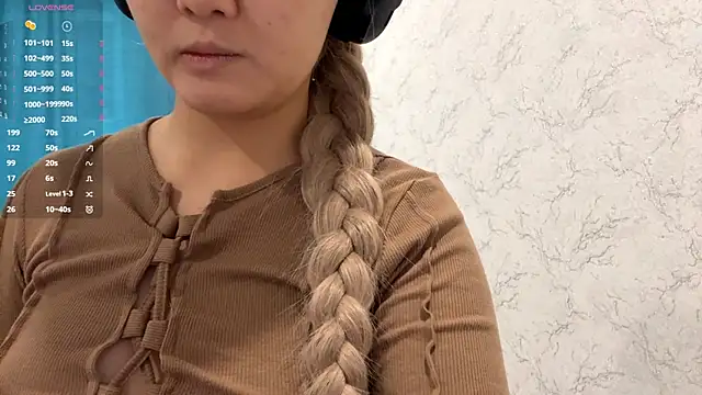 Snapshot of CarolannSide chatting on 10/26/25, 05:13 CarolannSide online show from 10/26/25, 05:13