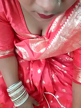 Kiara-Model online show from 10/19/25, 09:32