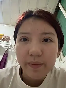 uiui521 online show from 10/02/25, 03:52