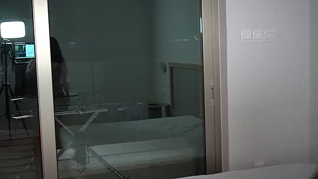 Snapshot of Peachxlush chatting on 11/05/25, 06:52 Peachxlush online show from 11/05/25, 06:52