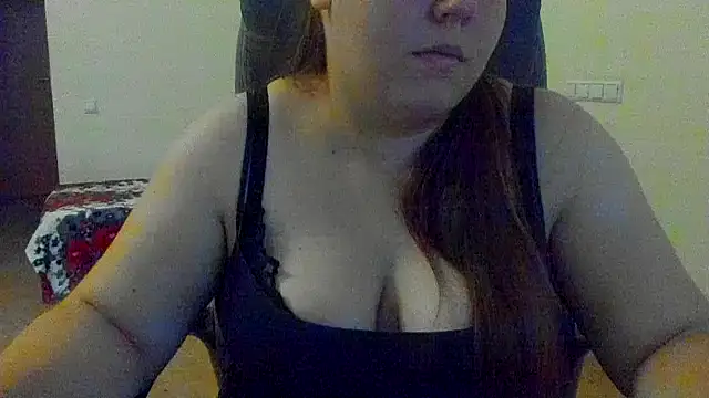 Snapshot of Liza-Mendez chatting on 10/08/25, 05:27 Liza-Mendez online show from 10/08/25, 05:27