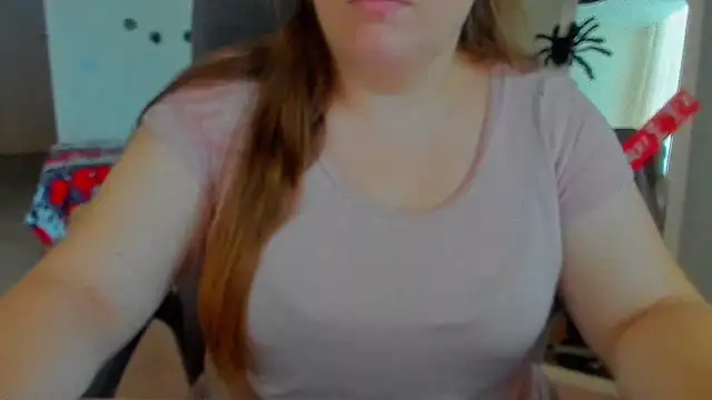 Snapshot of Liza-Mendez chatting on 10/18/25, 05:21 Liza-Mendez online show from 10/18/25, 05:21