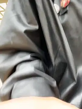 RonnieKiss online show from 09/25/25, 03:54