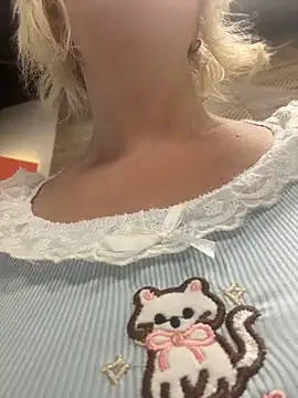 RonnieKiss online show from 06/10/26, 08:35