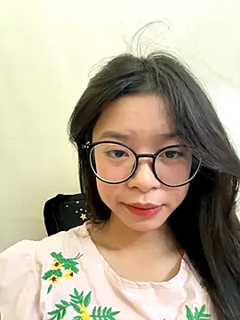 mau15  online show from 10/16/25, 08:59