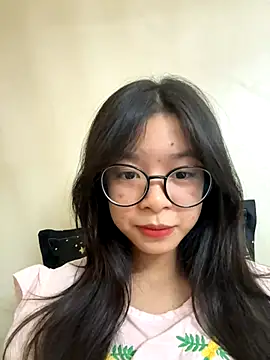 mau15  online show from 10/22/25, 09:42