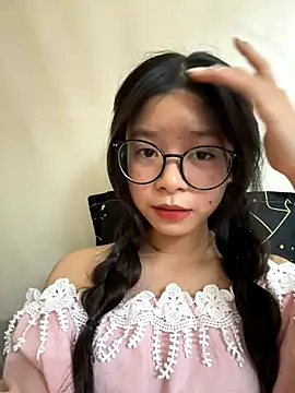 mau15  online show from 10/24/25, 04:53