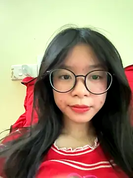 mau15  online show from 10/26/25, 02:17