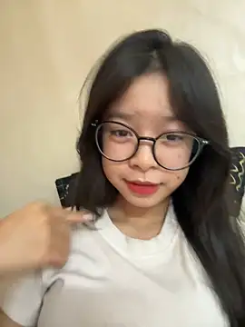 mau15  online show from 10/31/25, 06:25