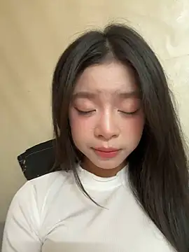 mau15  online show from 11/05/25, 10:04