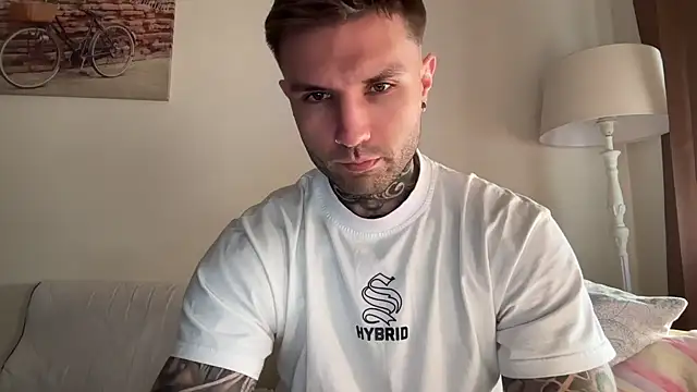 Larsskeet online show from 10/03/25, 01:41