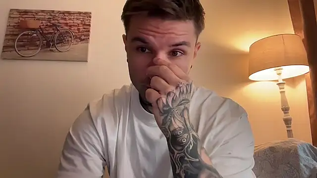 Larsskeet online show from 10/22/25, 12:38