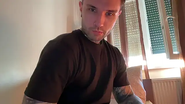 Larsskeet online show from 10/29/25, 01:46