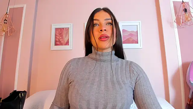 Sarah Reidd online show from 10/08/25, 01:09