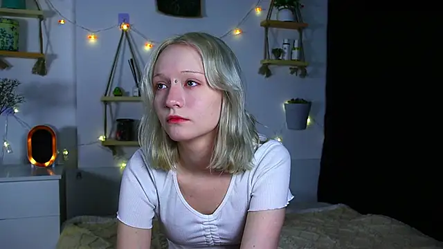 Snapshot of ArcticaRyder chatting on 10/10/25, 07:18 ArcticaRyder online show from 10/10/25, 07:18