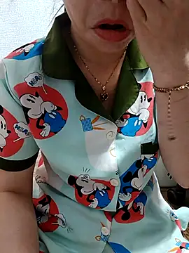 Snapshot of Minssara20 chatting on 09/25/25, 06:06 Minssara20 online show from 09/25/25, 06:06