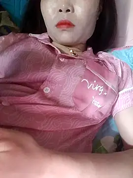 Snapshot of Minssara20 chatting on 10/06/25, 07:39 Minssara20 online show from 10/06/25, 07:39