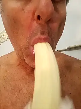 sayeaprayer65 online show from 10/14/25, 08:20