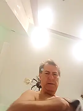 sayeaprayer65 online show from 10/17/25, 03:31