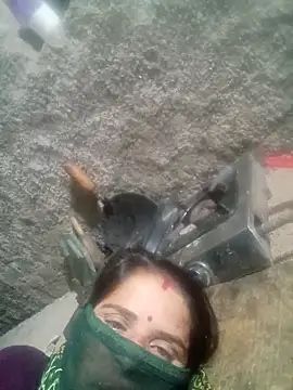 Snapshot of M-Kajal456 chatting on 10/12/25, 05:56 M-Kajal456 online show from 10/12/25, 05:56