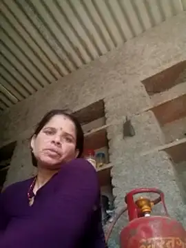 Snapshot of M-Kajal456 chatting on 10/25/25, 05:48 M-Kajal456 online show from 10/25/25, 05:48