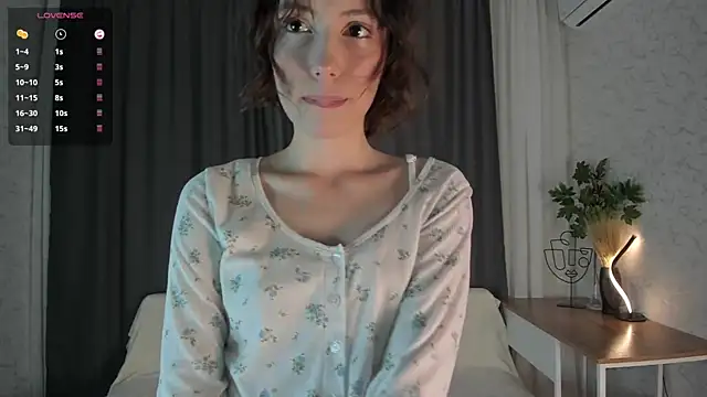 Snapshot of DelilahConsalvo chatting on 09/21/25, 06:20 DelilahConsalvo online show from 09/21/25, 06:20