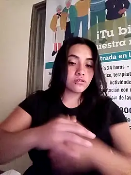 Snapshot of ANDREA-10_ chatting on 04/10/26, 01:49 ANDREA-10 online show from 04/10/26, 01:49