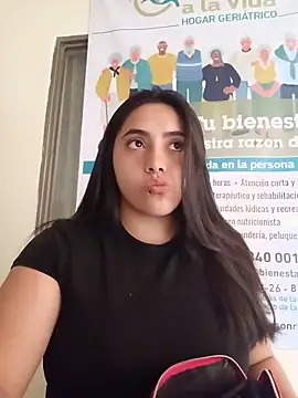 Snapshot of ANDREA-10_ chatting on 06/10/26, 01:32 ANDREA-10 online show from 06/10/26, 01:32