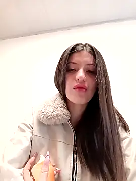 Snapshot of SALOME-28_ chatting on 10/03/25, 03:42 SALOME-28  online show from 10/03/25, 03:42