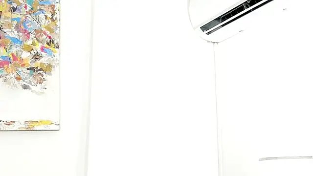 Snapshot of Little_liam chatting on 11/02/25, 05:32 Little liam online show from 11/02/25, 05:32