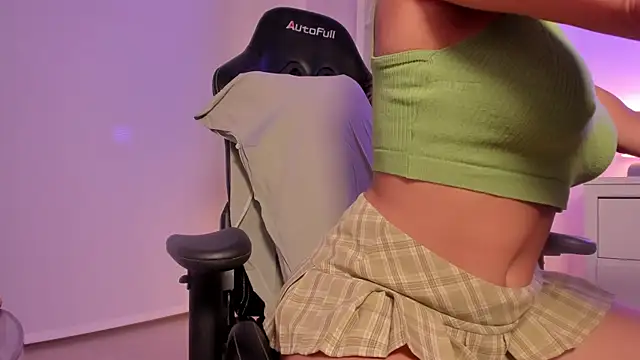 milfnameless online show from 06/21/26, 10:12