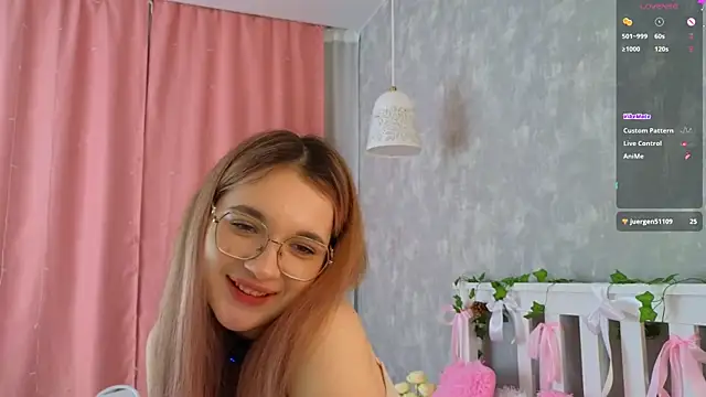 Snapshot of vivyboo111 chatting on 03/30/26, 07:59 vivyboo111 online show from 03/30/26, 07:59