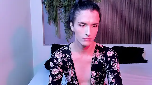 Snapshot of IsabelFernandez chatting on 09/25/25, 05:55 IsabelFernandez online show from 09/25/25, 05:55