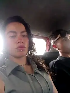 Snapshot of oblivionlove chatting on 10/20/25, 08:20 oblivionlove online show from 10/20/25, 08:20