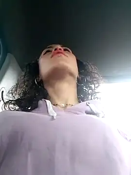 Snapshot of oblivionlove chatting on 10/23/25, 07:12 oblivionlove online show from 10/23/25, 07:12