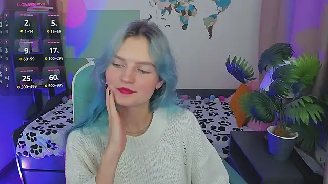 Snapshot of Lika_Sky chatting on 10/17/25, 04:09 Lika Sky online show from 10/17/25, 04:09