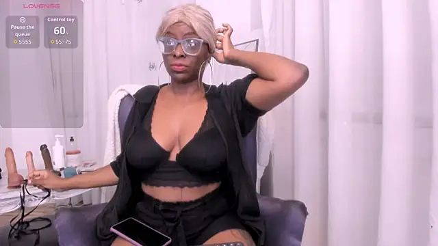 LolaJenkinss online show from 11/08/25, 12:05