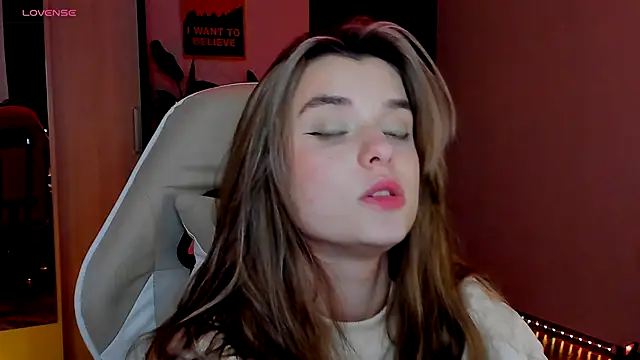 CharmingVixen online show from 10/15/25, 06:19