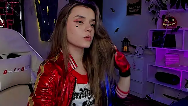 CharmingVixen online show from 10/29/25, 08:32