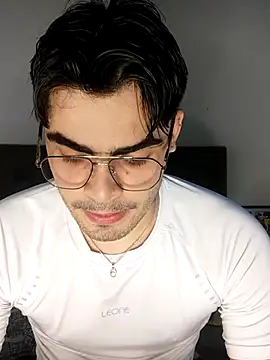 Snapshot of Mason_grey chatting on 11/01/25, 09:50 Mason grey online show from 11/01/25, 09:50