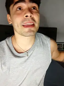 Snapshot of Mason_grey chatting on 11/17/25, 11:10 Mason grey online show from 11/17/25, 11:10