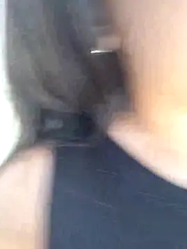 daniela crozee  online show from 09/29/25, 08:13