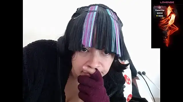 Snapshot of Acelinrose chatting on 10/09/25, 01:09 Acelinrose online show from 10/09/25, 01:09