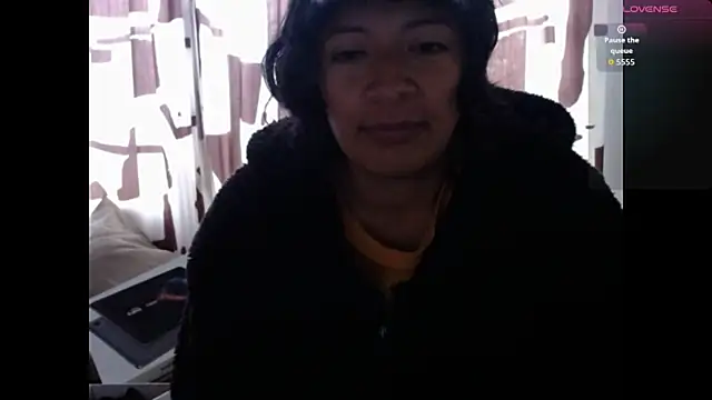 Acelinrose online show from 07/15/26, 12:21