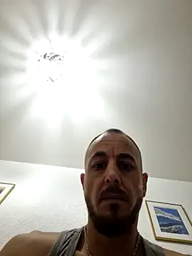 Snapshot of jimmyking1004___ chatting on 09/20/25, 01:50 jimmyking1004 online show from 09/20/25, 01:50