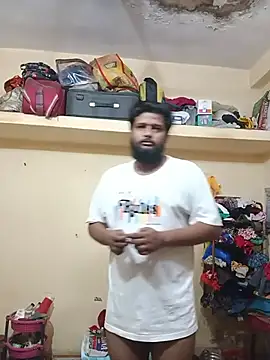 Snapshot of chunkyguy98 chatting on 07/17/26, 01:29 chunkyguy98 online show from 07/17/26, 01:29