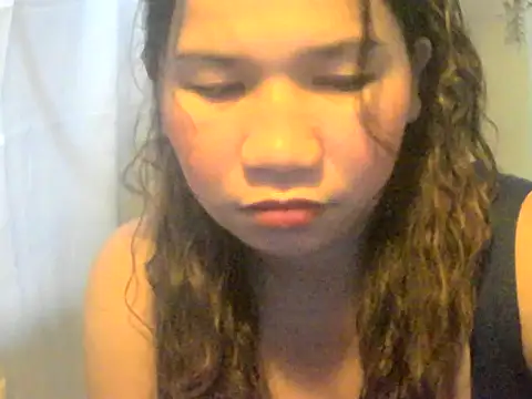 Snapshot of Hot_aya0516 chatting on 10/26/25, 11:05 Hot aya0516 online show from 10/26/25, 11:05