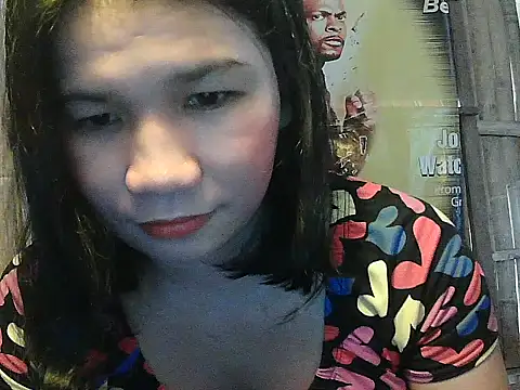 Snapshot of Hot_aya0516 chatting on 10/31/25, 03:07 Hot aya0516 online show from 10/31/25, 03:07